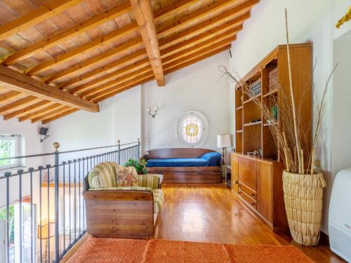 Villa Ca' del Vento by Interhome in 邦德歐比尼
