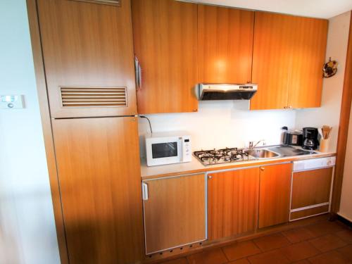 Cucina, Apartment Roccolo Miralago by Interhome in Laveno Mombello
