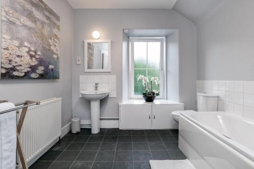 Baño, The Green Inn Rooms in Ballater