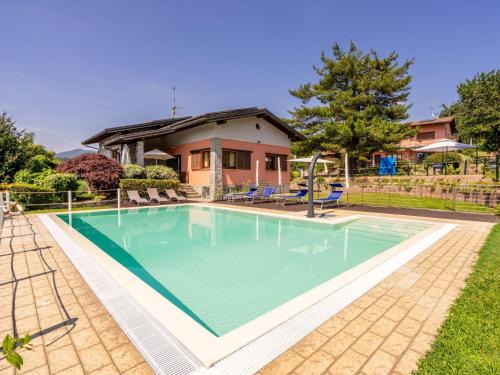 Holiday Home Residenza Agrifoglio-3 by Interhome