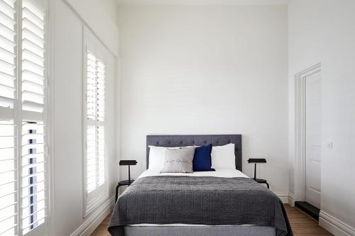 Richmond Studios by Short & Long Stays Room Type - Queen Studio