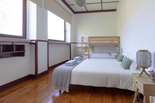 Loriga Hostel - Feel Nature in Linhares Da Beira