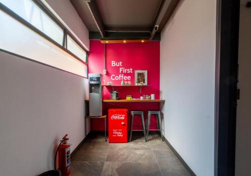 Lobby, The Yellow by DOT Boutique near Hospital Mexico Americano