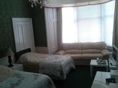 Capital Guest House - image 3