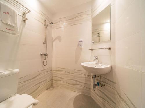 ハイ ホテル ドット