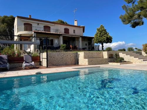 VILLA GRIMALDI 10 personnes - Location saisonnière - Cagnes-sur-Mer