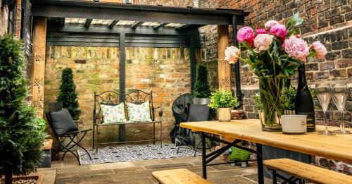 42 Holgate Road