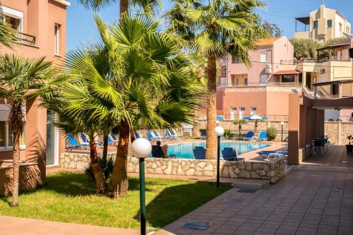 Theos Holidays Apartments