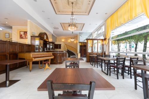 อาหารและเครื่องดื่ม, Hotel Quellenhof in บาเดน-บาเดิน