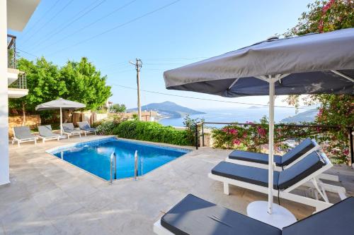 Luxus Villa Skyla mit 5 Schlafzimmern & Meer-Blick - Accommodation - Kas