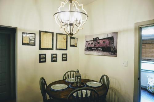 The Rail House - image 8