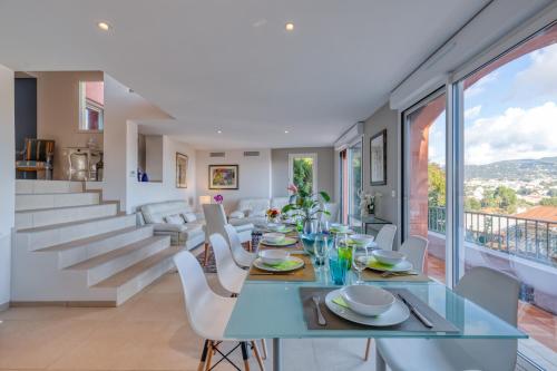 Villa sur les hauteurs de Nice, proche centre in Nizza