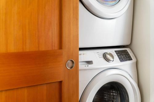 Under The Cedars Guesthouse - image 12