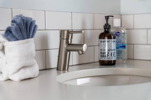 Under The Cedars Guesthouse - image 3