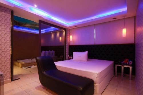 LESSENCE MOTEL in Jaguare