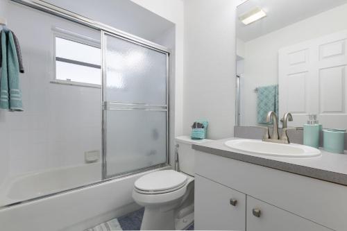 Waterfront Villa with Heated Pool - Villa Wine Down - Roelens Vacations