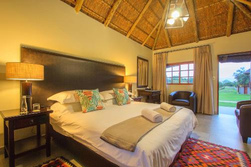 Mongena Private Game Lodge