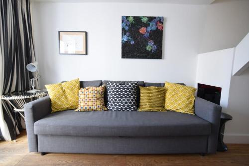 OLD MARKET MEWS HOUSE I SLEEP 1-6 GUESTSI GARDEN I WALKING DISTANCE TO THE SEA gîte à louer Southwick Mediumwave Transmitter ( 1323 kHz)