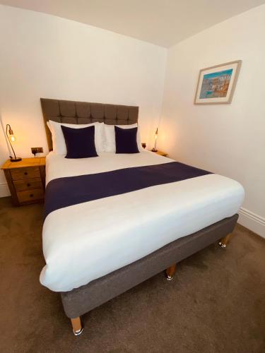 Carlton Guest Suites - Weymouth 1