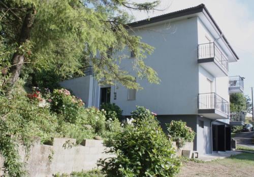La casa gentile appartamento Aurora in 羅卡韋拉諾