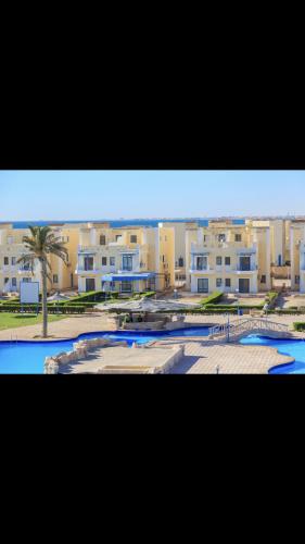 View, Cozy sunny ground chalet with terrace-Ras Sudr in Ras Sedr