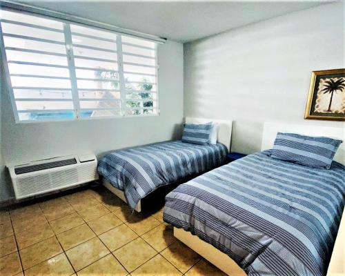 Tropical Breeze Private Jacuzzi for 4 Beach View - image 10