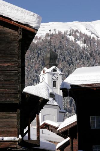 Hotel Nufenen - image 8