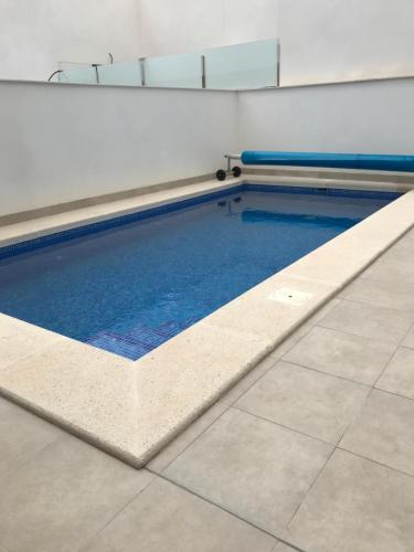 New Villa sleeps 6, 2 bathroom, own swimming pool, solarium, views gîte à louer Pilar de la Horadada