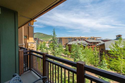 Luxury Resort Ski In Ski Out Hyatt Centric Residence Hotel Room Pool Gym Hot tub Restaurant More – Park City, UT