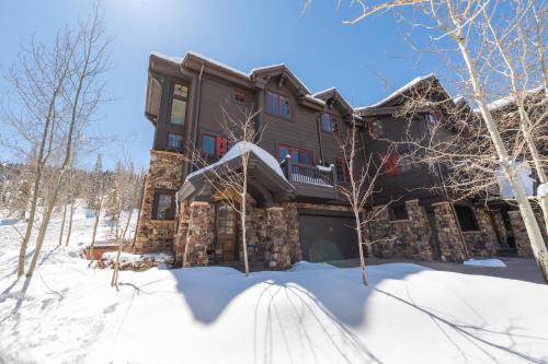 Ironwood Empire Pass Luxury Ski In Ski Out Deer Valley Five Bedroom Home Private Hot Tub