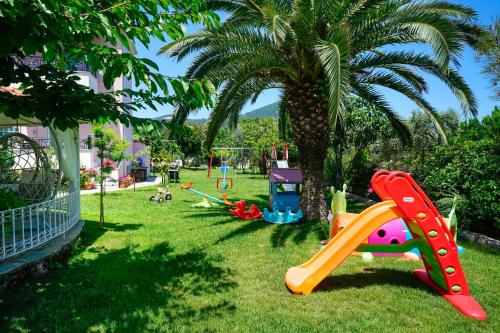 Edem garden, Skala Potamias (fotografie 9)