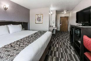 Microtel Inn & Suites by Wyndham Oklahoma City Airport in Bethany, USA