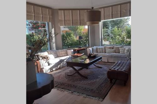 . Virna s home