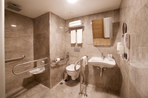 308365759 Erboy Hotel Istanbul Sirkeci