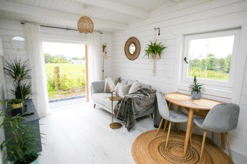 The Paddocks Cabin - Stylish, Cozy & Private