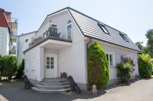 Exterior view, Villa Vivaldi in Ostseebad Kuhlungsborn