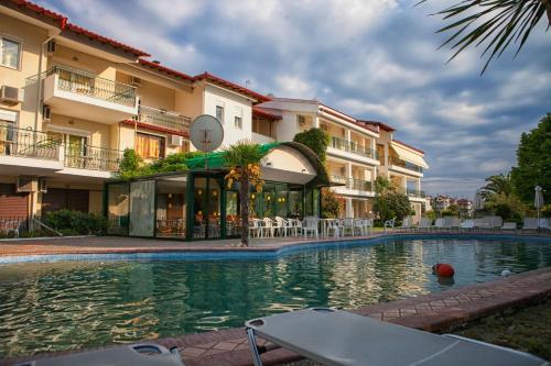 Aristides Hotel 4