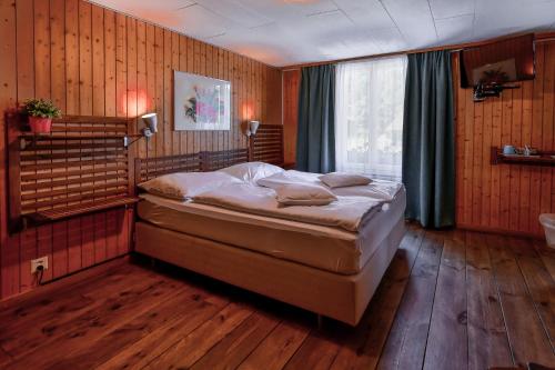 Hotel Tell and Apartments 3