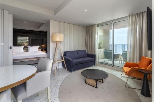 NEXT - Savoy Signature,  Madeira Island