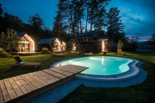 Luxury glamping Chocolate village - image 15