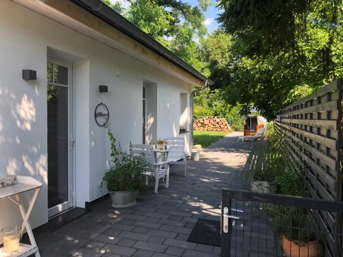GartenLoft mit Outdoor Whirlpool und Garten in Petershagen/Eggersdorf