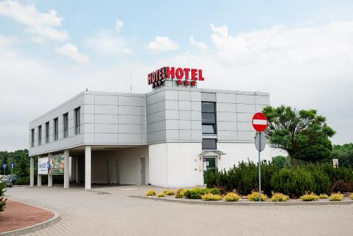 Hotel Police 5