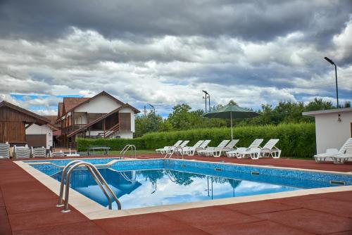 playa, Pensiunea Rares in Turnu Severin