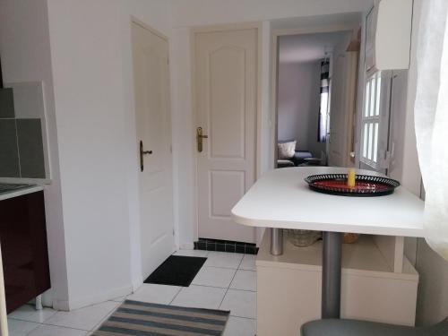 Charmante Maisonnette Independante Avec Parking 5 Mn Rouen - Franqueville-Saint-Pierre