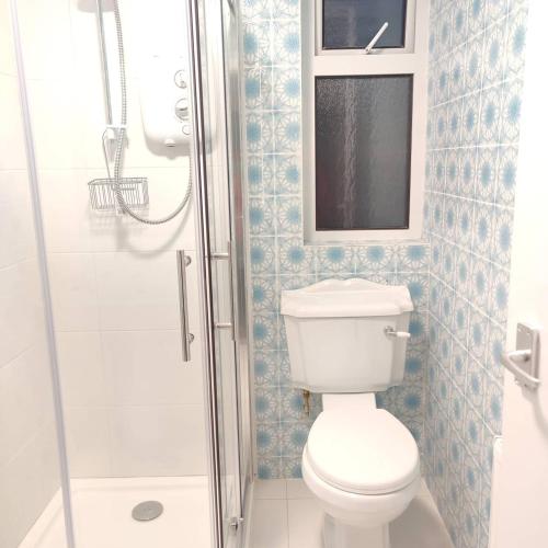 Vannituba, Crow's Nest Glandore - 4 - Self Catering in Glandore