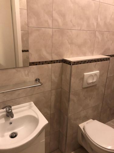 Omega Apartments Budapest 4
