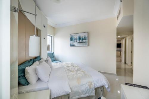 DHH - Two BR Next to Burj Khalifa Damac Maison Dubai Mall Street