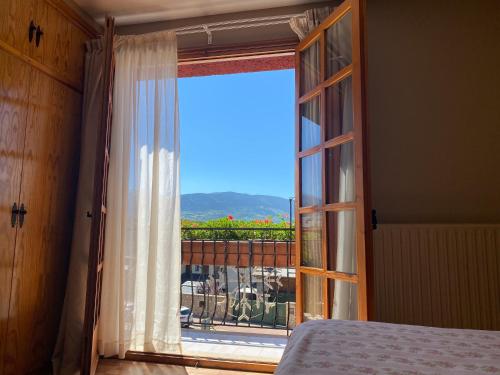 Hotel Esquirol - image 5
