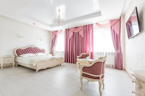 1 queen bed