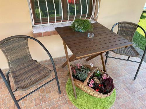 Garden, Chill apartman in Oroshaza